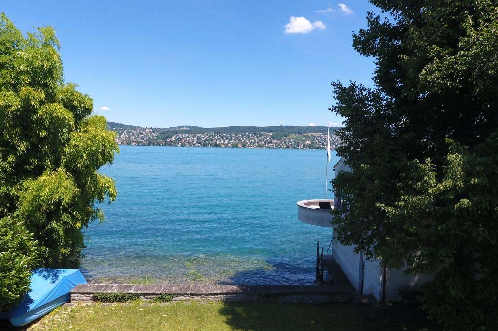 Seegrundstück kaufen in Rüschlikon - Grundstück am See - ginesta.ch